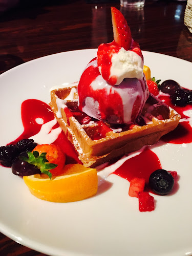 Cafe＊Rest＊Bar ドドド - 飲食業