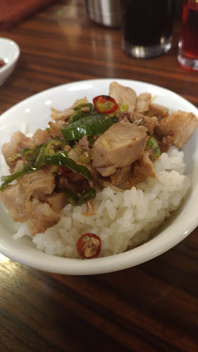 〒153-0042 東京都目黒区青葉台１丁目３０−６