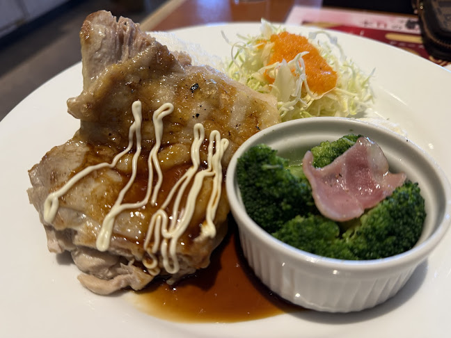 デニーズ東所沢店 - 飲食業