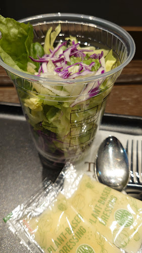 Opinii despre タリーズコーヒー グランドスケープ池袋店 în 豊島区 - 飲食業