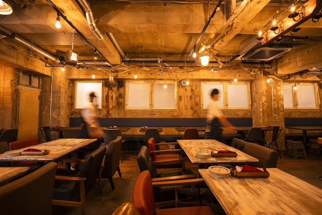 Comentarii opinii despre WINE RESTAURANT THE ATTACHMENT 横浜鶴屋町店