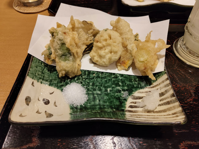 〒403-0005 山梨県富士吉田市上吉田２丁目５−１ 富士急ターミナルビル 3階