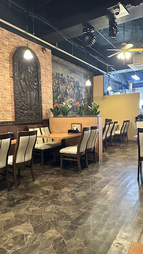 RARA 神戸店 - 飲食業