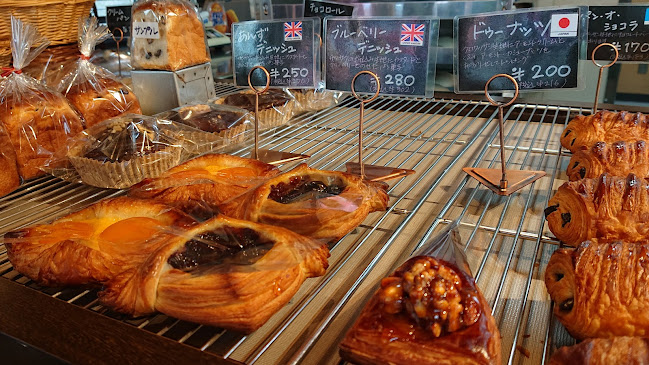 ブーランジェリー・ア・テット - 飲食業