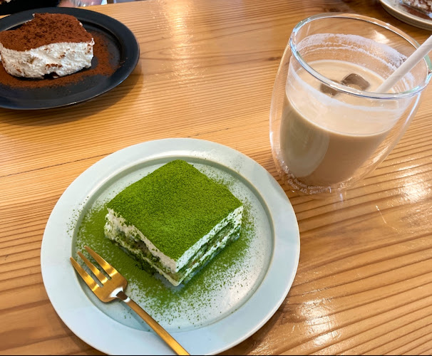 〒850-0831 長崎県長崎市鍛冶屋町２−６ 2f