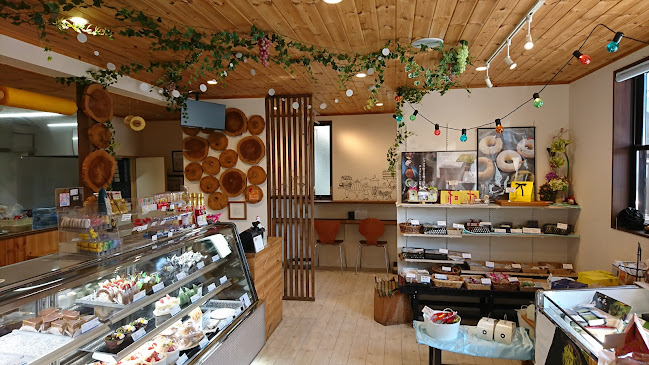 Comentarii opinii despre ラコンチュル オカヤス