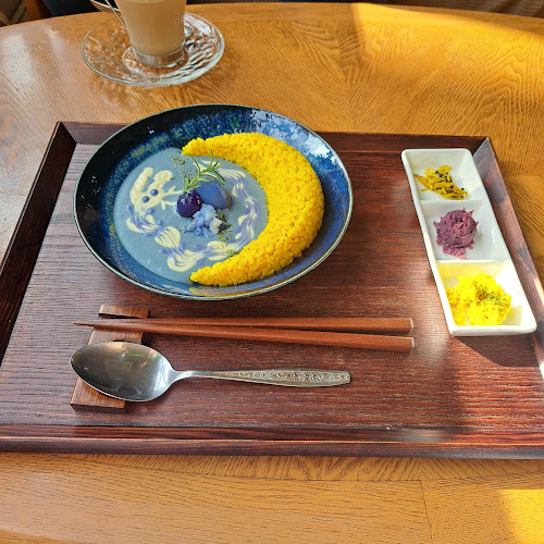 〒110-0012 東京都台東区竜泉１丁目１−２