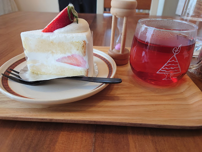 おうちＣａｆｅ樹と葉っぱ - 八王子市