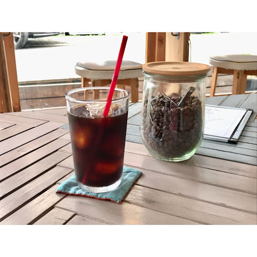 Comentarii opinii despre studioBAIKafe