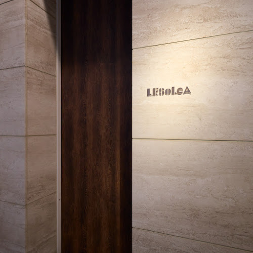 〒104-0061 東京都中央区銀座６丁目７−１８ こゆるぎビル 1F