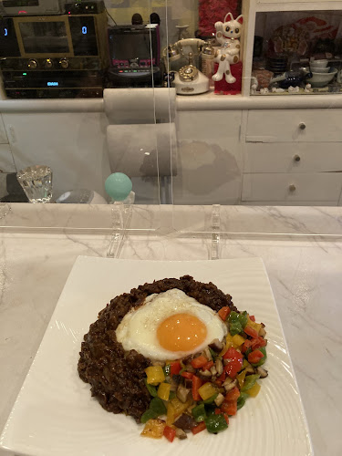 Opinii despre ラウンジ ひらた în 呉市 - 飲食業