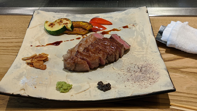 Comentarii opinii despre ニュー松坂 西宮北口店