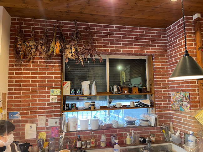 ベイクハウス イエローナイフ - 飲食業