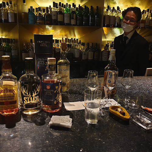 ザ ロング バー