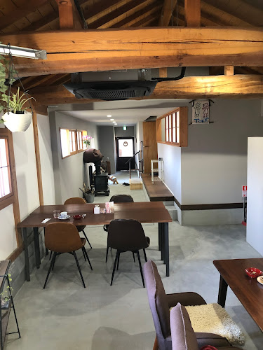 里カフェ te to te - 飲食業