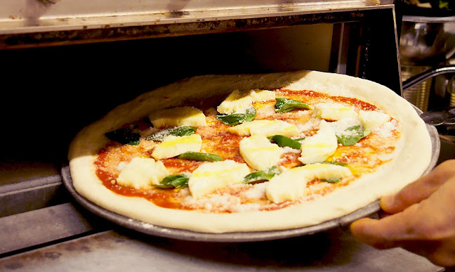 Opinii despre 麹町MAR în 千代田区 - 飲食業