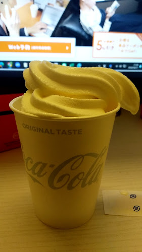 Comentarii opinii despre 快活CLUB 阪急三国駅前店