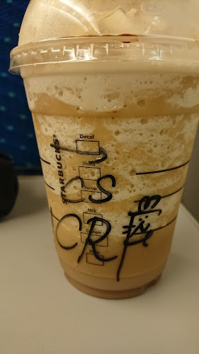 Opinii despre スターバックス コーヒー ＪＲ東海 東京駅新幹線南ラチ内店 în 中央区 - 飲食業