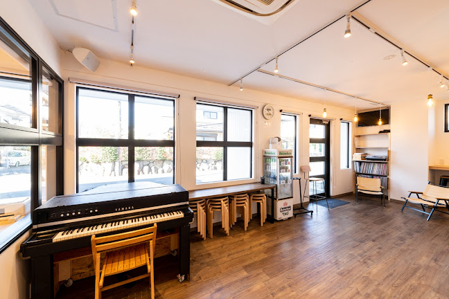 Comentarii opinii despre SHAREIDO Lounge