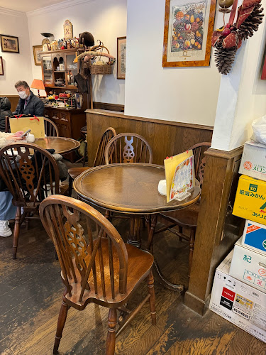 〒541-0051 大阪府大阪市中央区備後町３丁目１−１１ メイソンビル1F