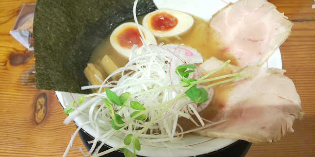 Comentarii opinii despre 麺屋うさぎ 泉田中