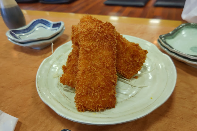 〒294-0048 千葉県館山市下真倉３７１