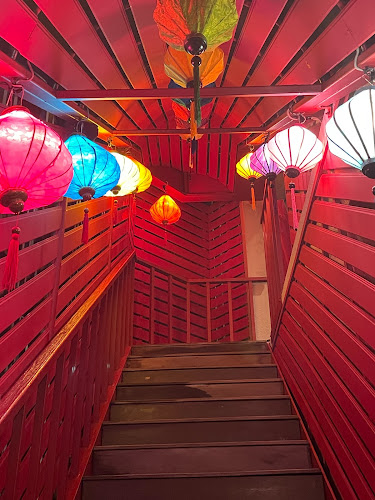 〒900-0015 沖縄県那覇市久茂地２丁目１１−１ アルファビル ２F