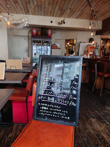 Comentarii opinii despre ダイニングバー 洋食酒場カンヌ 西船橋