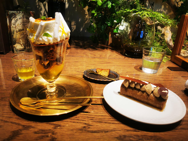 Opinii despre ドットカフェ în 大阪市 - 飲食業