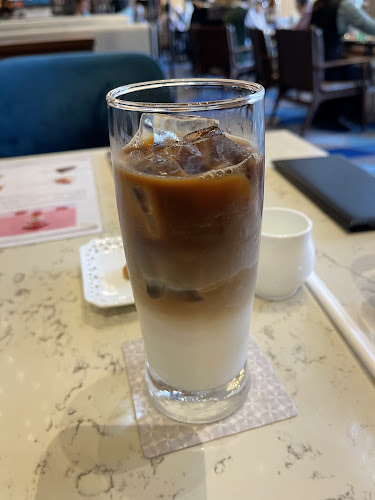 ラウンジ「シーウインド」