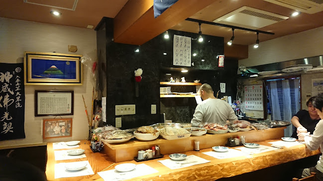 〒810-0073 福岡県福岡市中央区舞鶴３丁目２−２１ ストリームライン舞鶴 1F