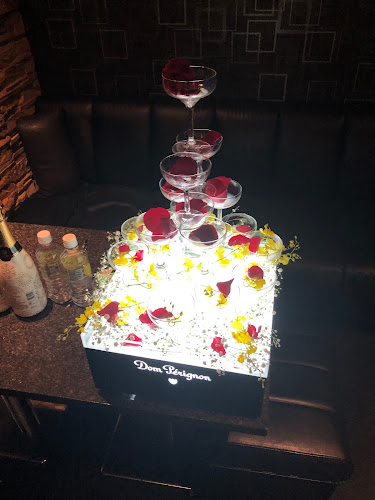 Opinii despre ラウンジマリアクィーン în 福岡市 - 飲食業