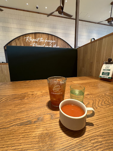Opinii despre J.S. BURGERS Jr. 越谷レイクタウン店 în 越谷市 - 飲食業
