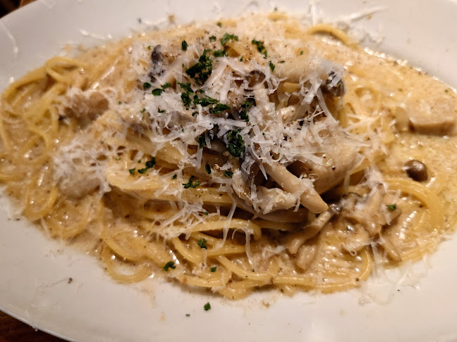 オイスターバー＆魚イタリアン 京橋ロビン