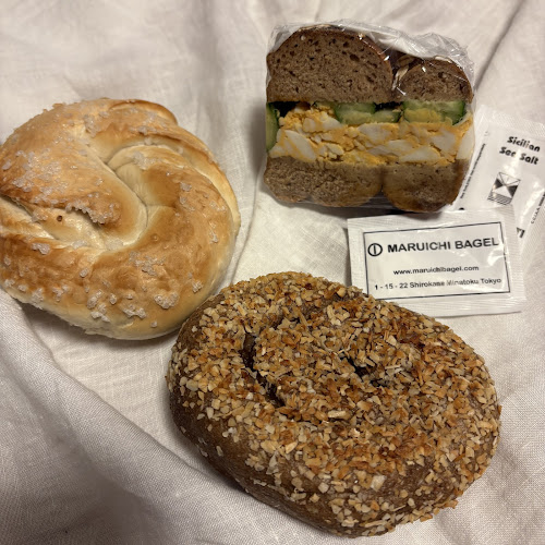 〒105-0004 東京都港区新橋５丁目２３−１０ 1F