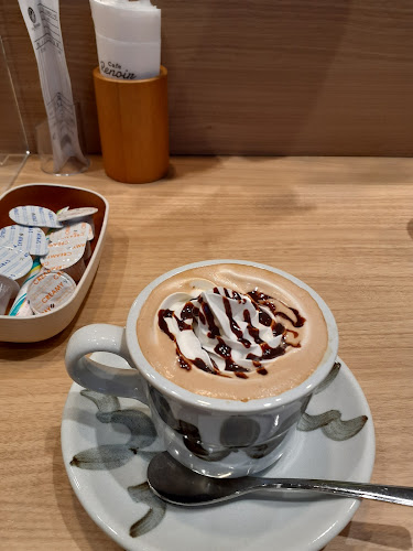 Comentarii opinii despre カフェ ルノアール 横浜元町店