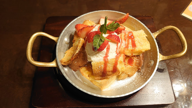 Opinii despre 星乃珈琲店 宮崎店 în 宮崎市 - 飲食業