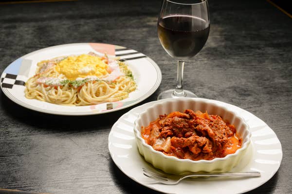 Opinii despre グラッツェ în 高槻市 - 飲食業