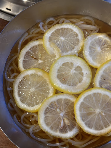 〒246-0022 神奈川県横浜市瀬谷区三ツ境１５−４ 葵ビル 2F