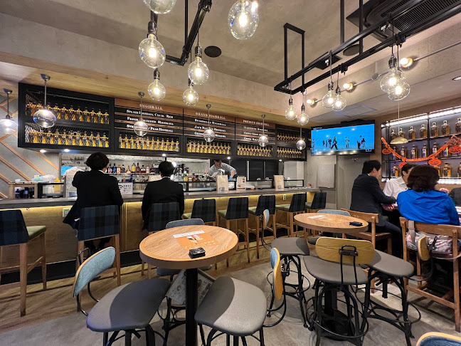 〒390-0811 長野県松本市中央１丁目３−４ ちくま工芸ビル 1階