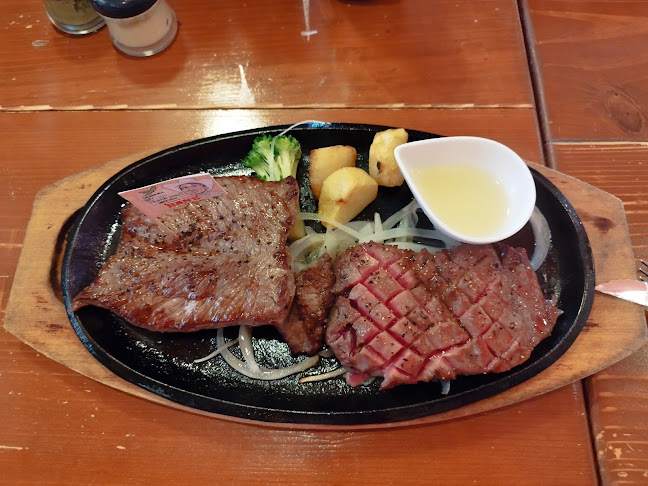 〒900-0032 沖縄県那覇市松山１丁目１５−２０