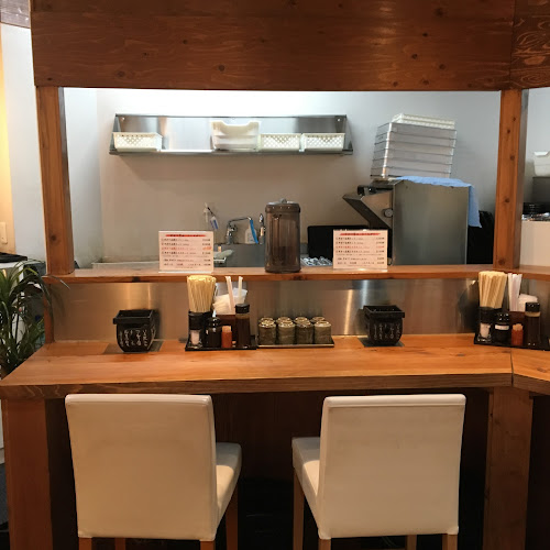 Comentarii opinii despre 牛かつ 冨田