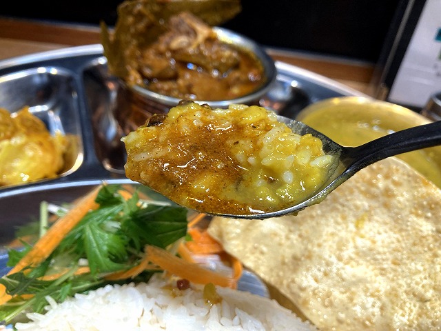 Comentarii opinii despre LOVE NEPAL