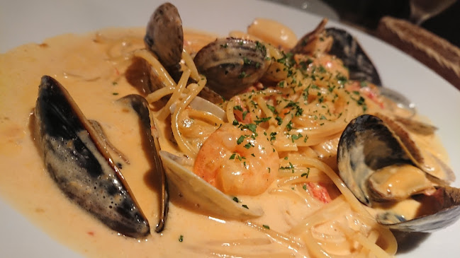 〒102-0082 東京都千代田区一番町１５−８