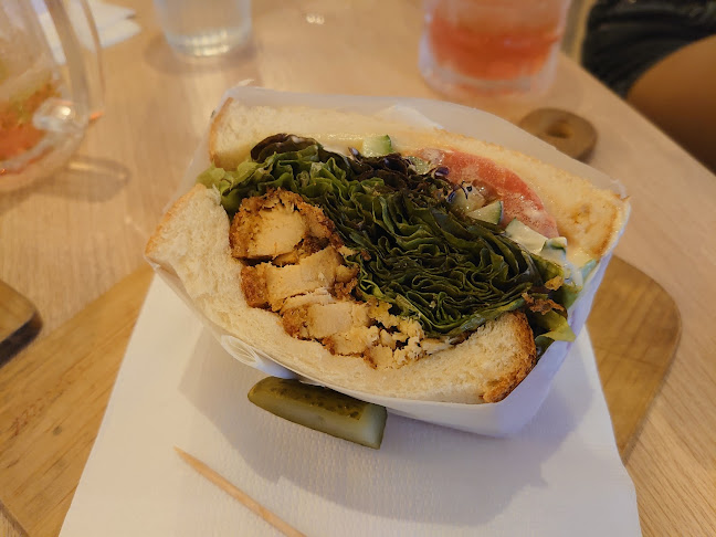 〒114-0001 東京都北区東十条３丁目１６−１５