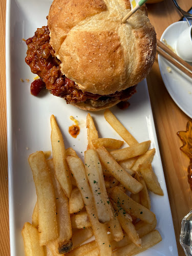 Comentarii opinii despre K-Ohana's Surf Locker & Cafe Dining