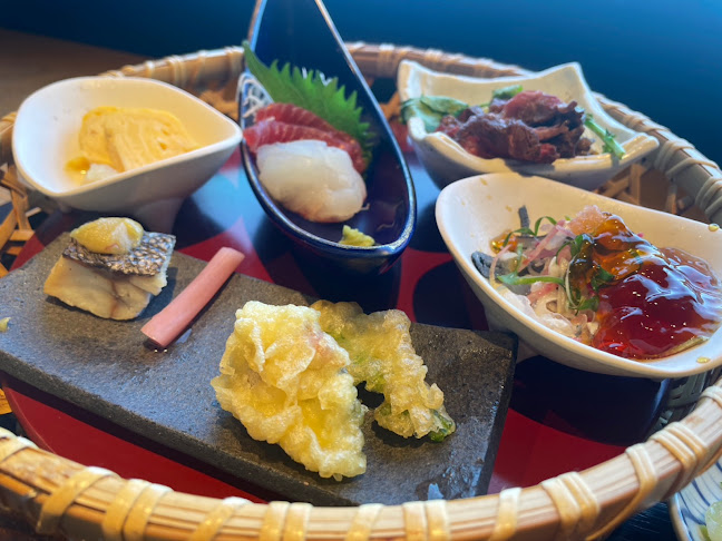 ダイナミックキッチン＆バー 響 横浜スカイビル店 - 飲食業