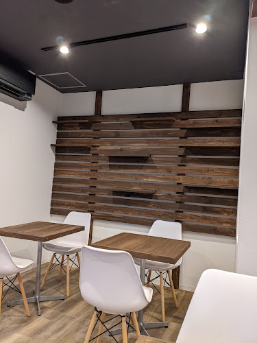 Coco cafe 24 - 飲食業