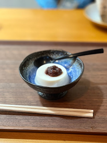 京ゆば処静家 二条城店 - 飲食業