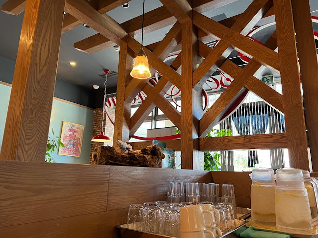 Opinii despre ローズガーデンカフェ în 北中城村 - 飲食業